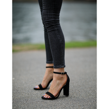 Carrson Sandal BLACK SUEDE