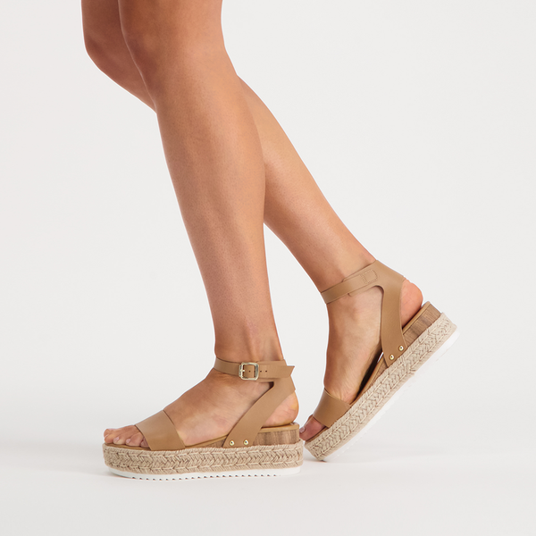 Chaser Sandal NATURAL LEATHER
